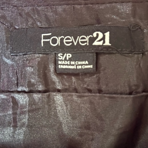 Forever 21 szS pink and black striped sequin skirt with side zipper - Picture 5 of 7